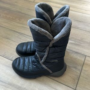 North Face Amore girl boots, size 1